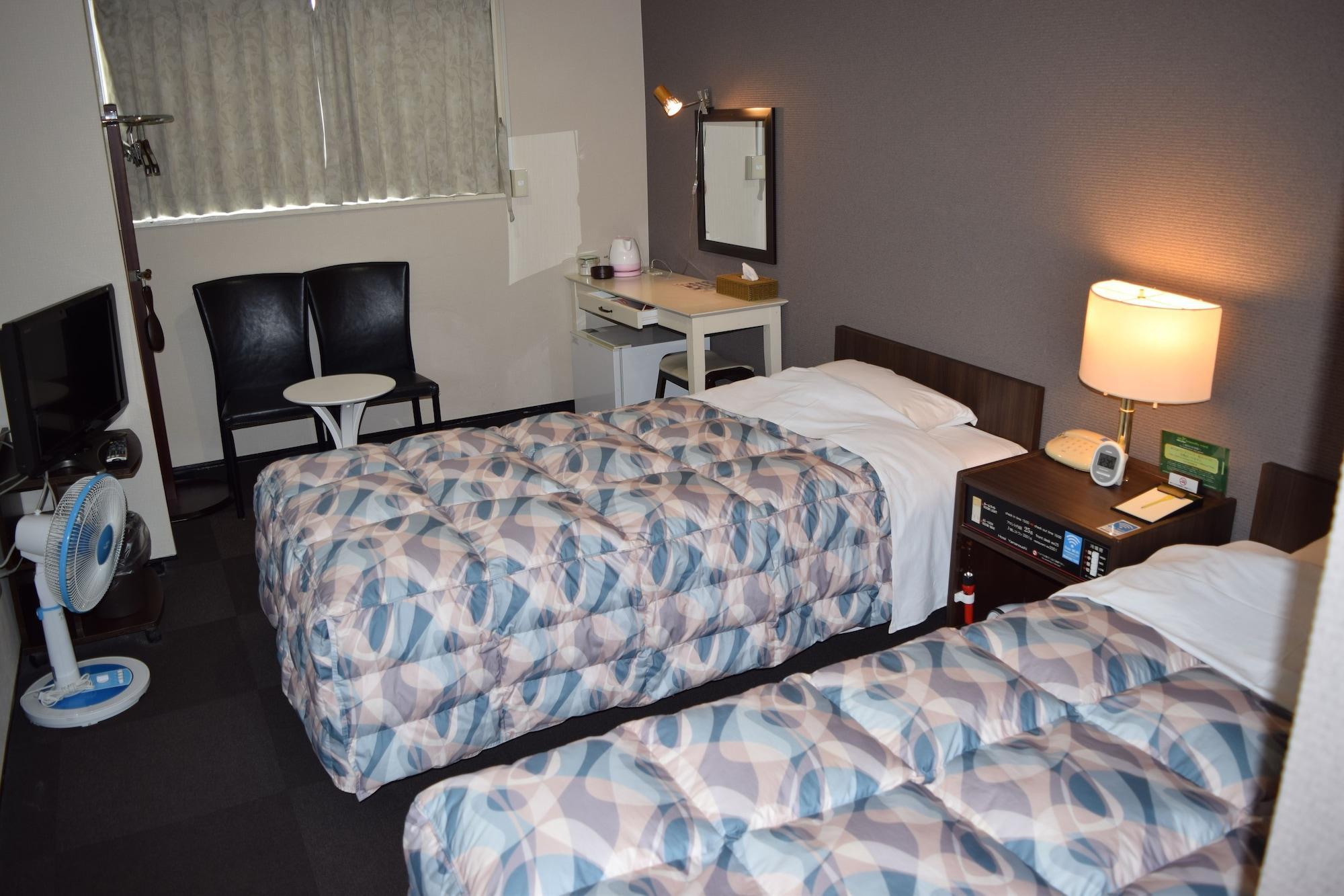 Hotel Yamanouchi Наха Экстерьер фото