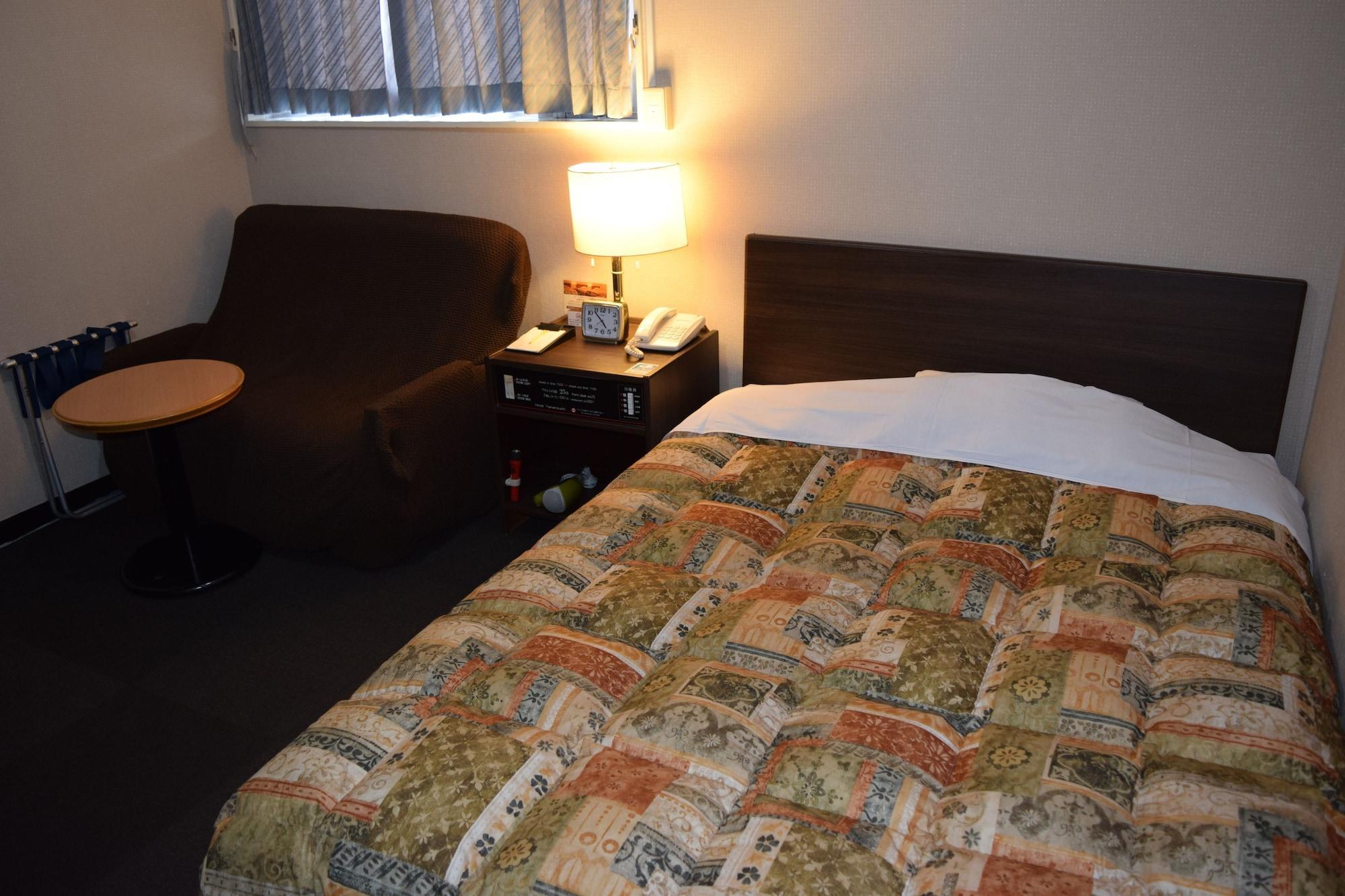 Hotel Yamanouchi Наха Экстерьер фото
